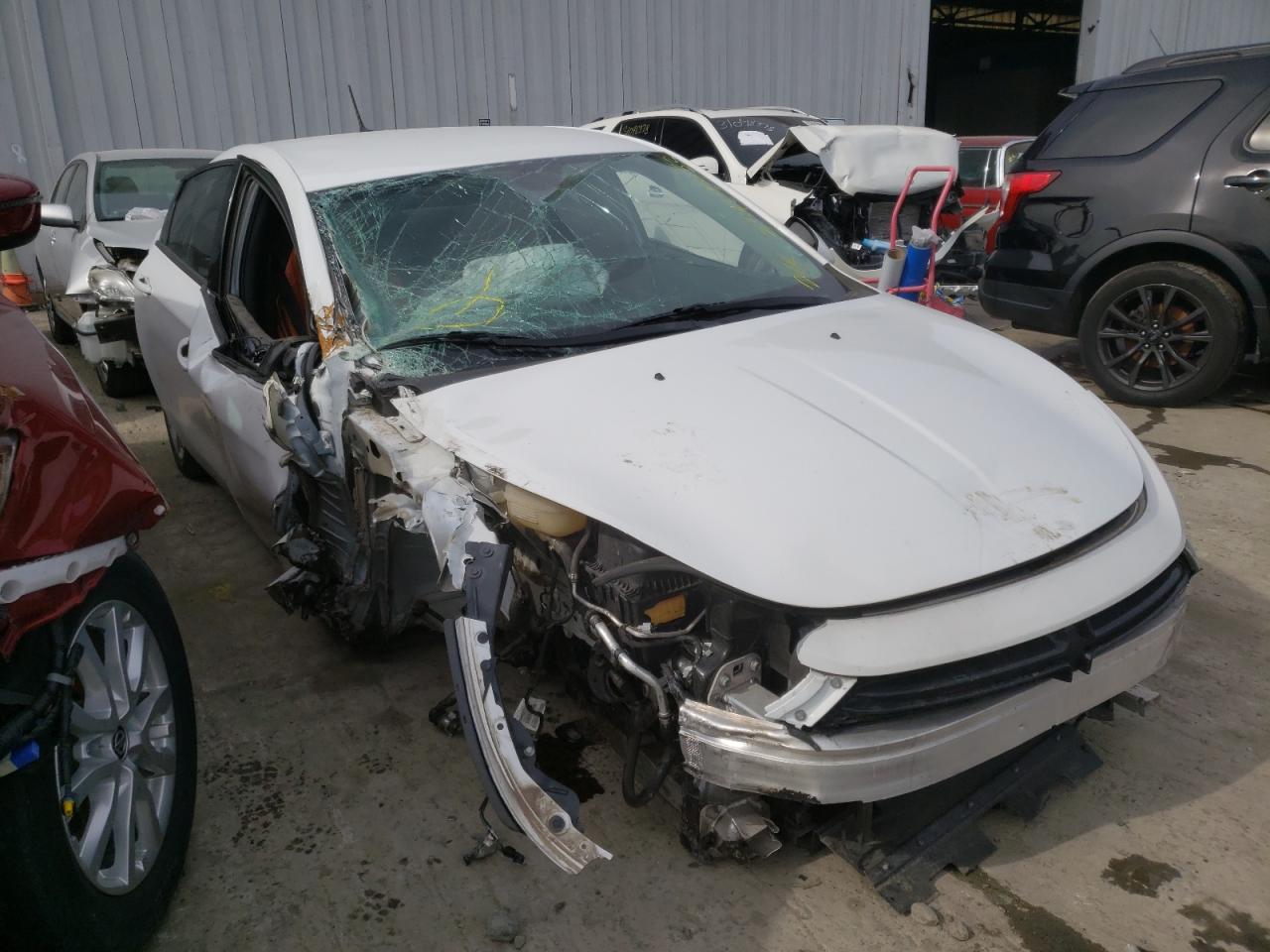 DODGE DART SXT 2016 with VIN 1C3CDFBB3GD605463 - Photo from auction