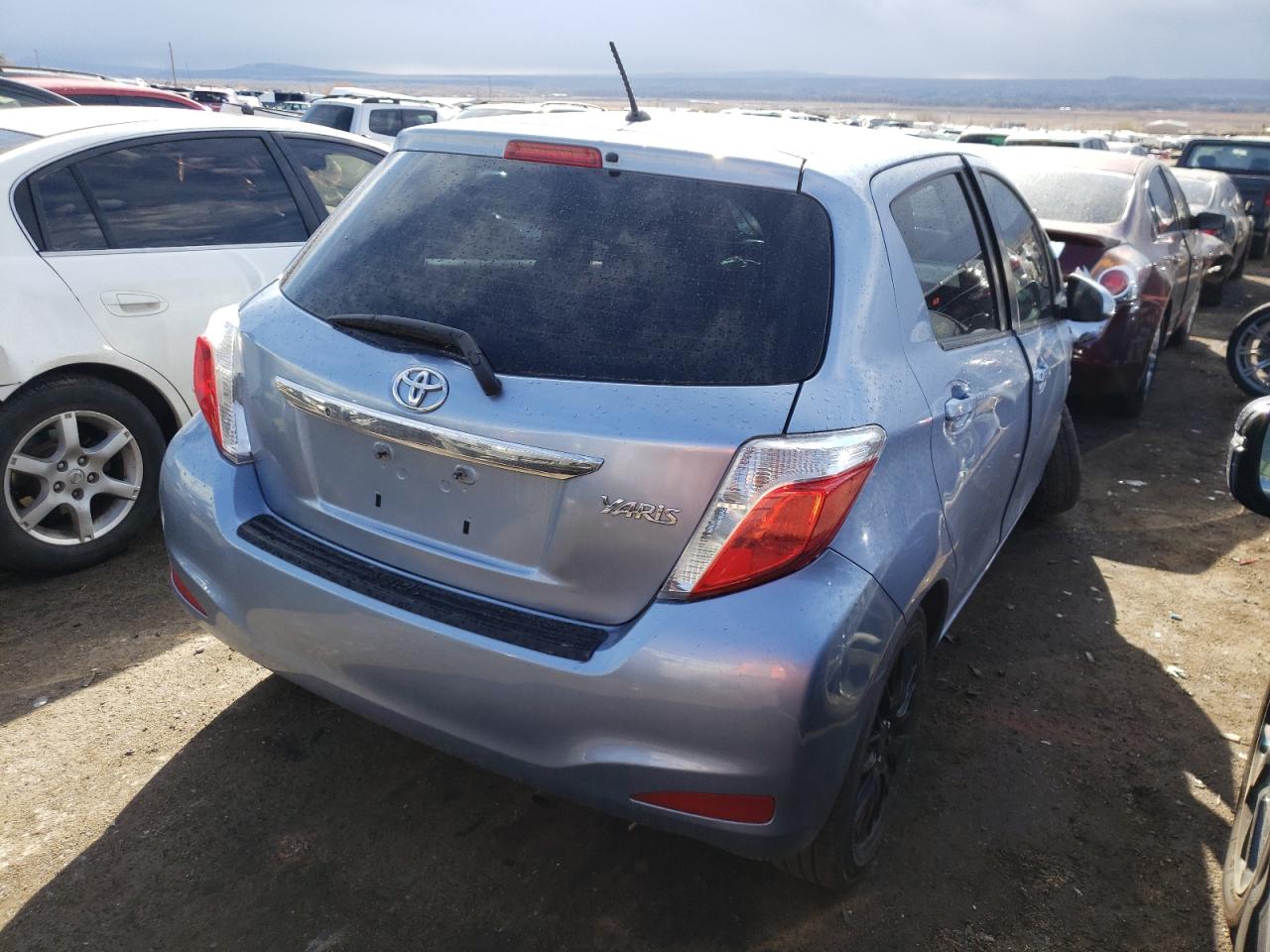 Photo 4 from auction – 2014 TOYOTA YARIS with VIN VNKKTUD31EA006670