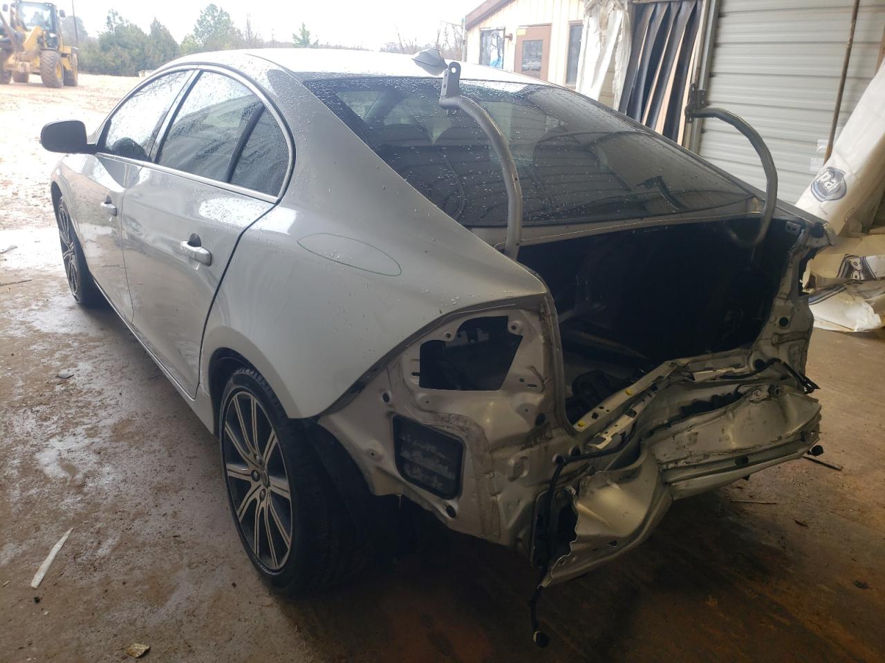 Photo 3 from auction – 2016 VOLVO S60 PLATIN with VIN LYV402FM4GB093187