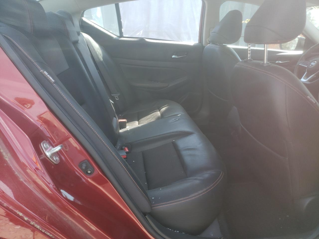 Photo 6 from auction – 2019 NISSAN ALTIMA SR with VIN 1N4BL4CV4KN327849