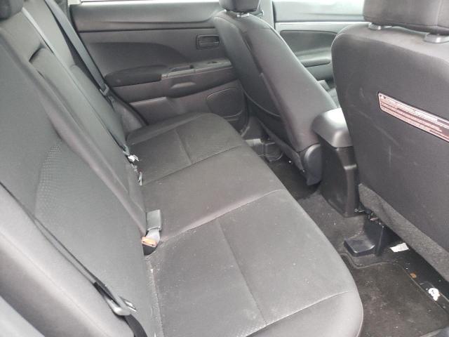 Photo 6 from auction – 2015 MITSUBISHI OUTLANDER with VIN 4A4AR3AU0FE002414