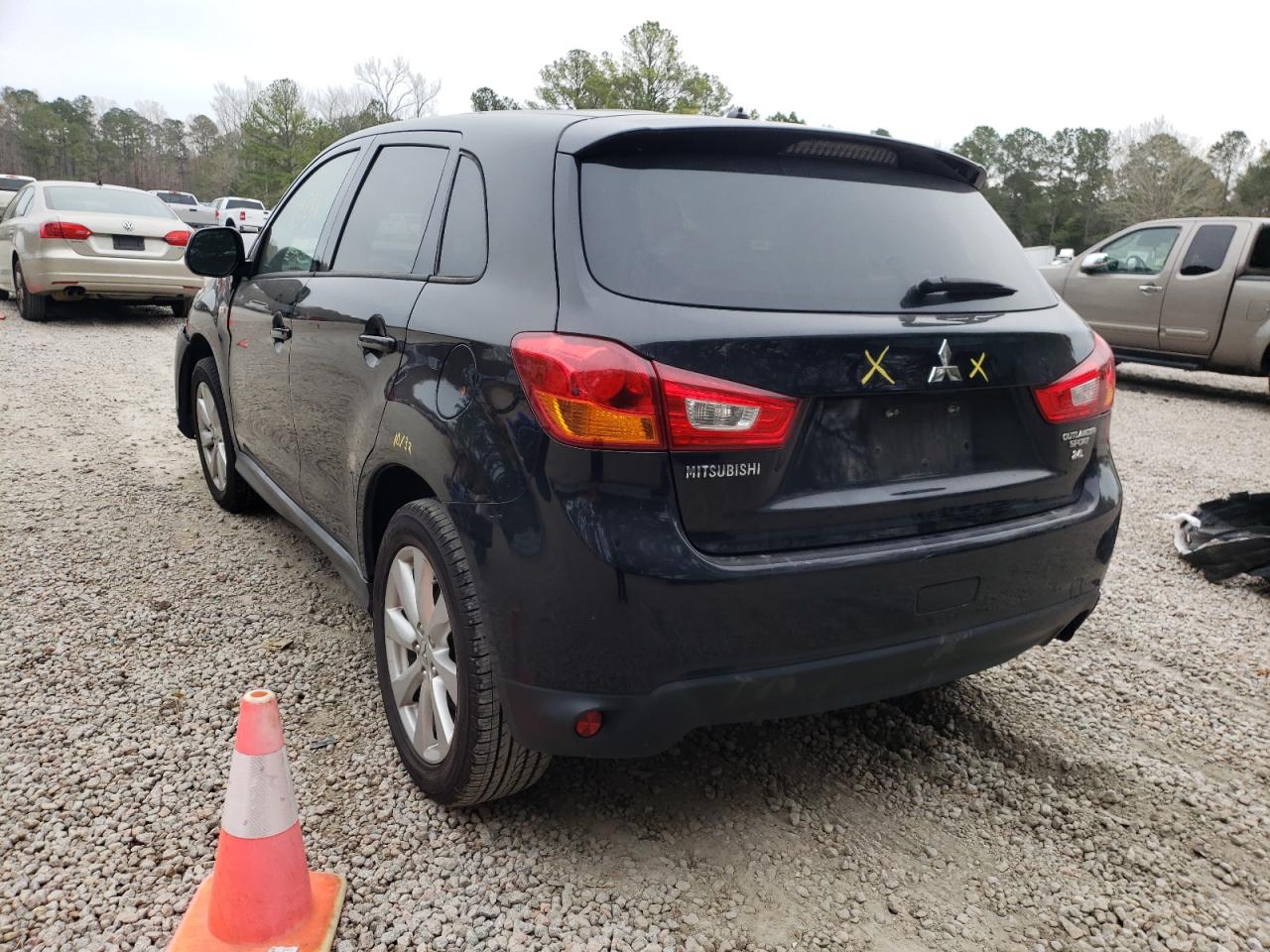 Photo 3 from auction – 2015 MITSUBISHI OUTLANDER with VIN 4A4AP3AW5FE062616