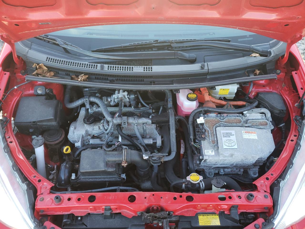 Photo 7 from auction – 2014 TOYOTA PRIUS C with VIN JTDKDTB36E1571502