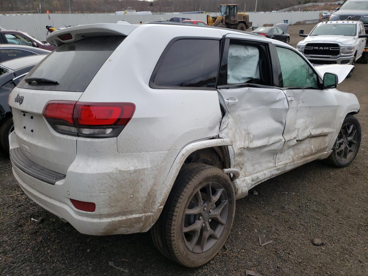 Photo 4 from auction – 2021 JEEP GRAND CHER with VIN 1C4RJFBG3MC769890