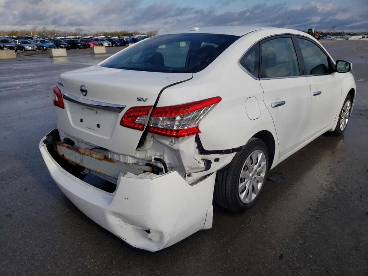 Photo 4 from auction – 2015 NISSAN SENTRA S with VIN 3N1AB7AP0FL685313
