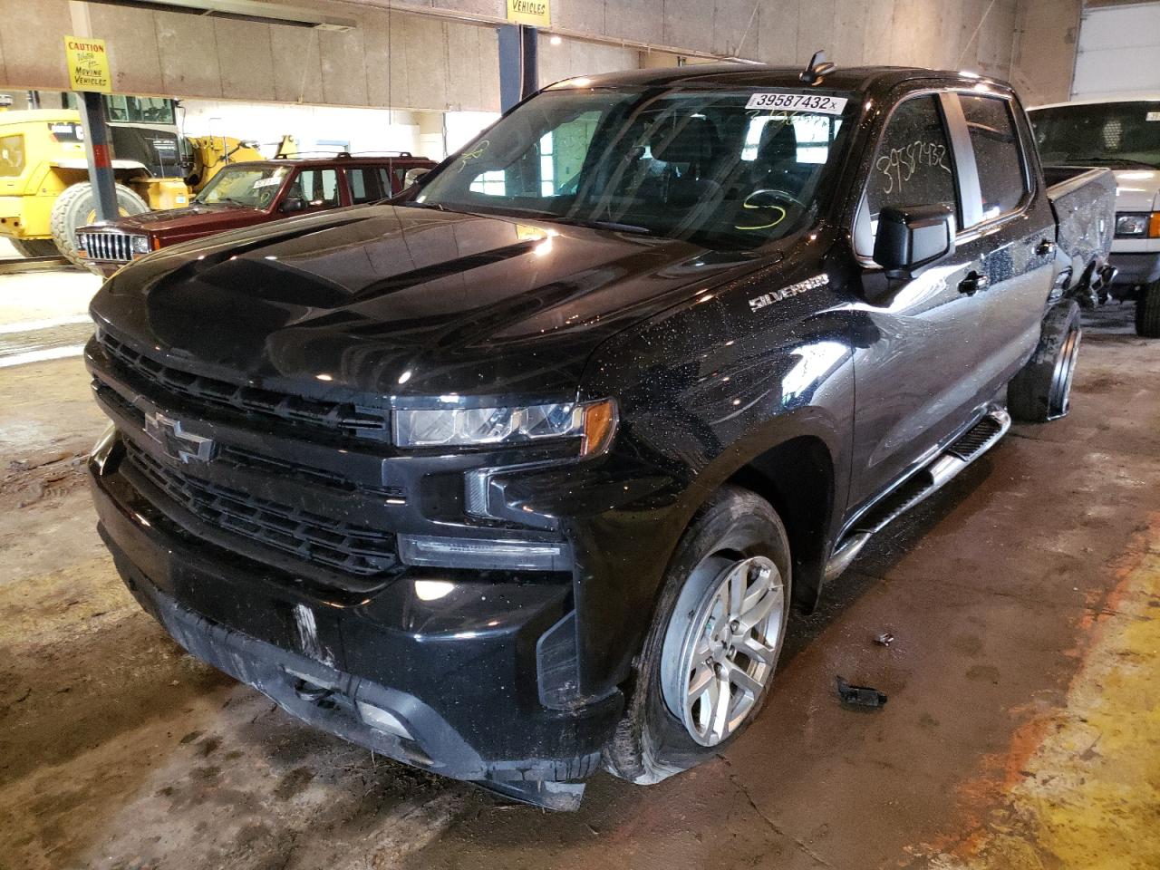 Photo 2 from auction – 2019 CHEVROLET SILVERADO with VIN 3GCUWDED2KG219690