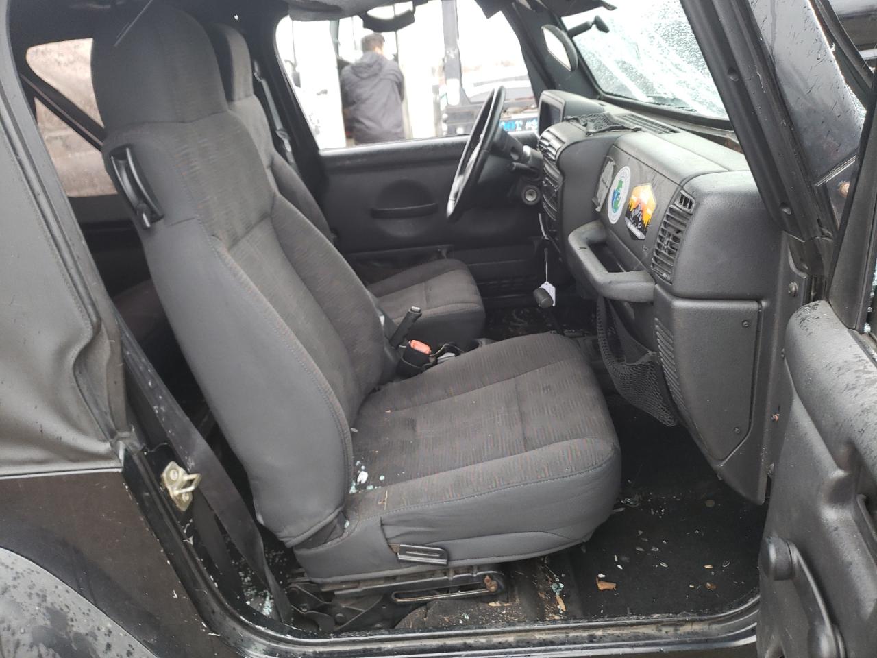 Photo 5 from auction – 2003 JEEP WRANGLER with VIN 1J4FA49S73P344045