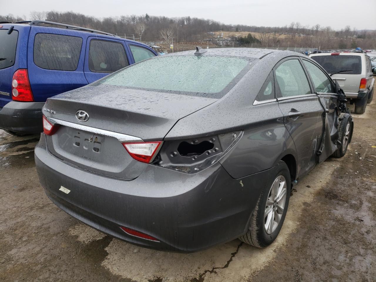 Photo 4 from auction – 2013 HYUNDAI SONATA GLS with VIN 5NPEB4AC8DH623861