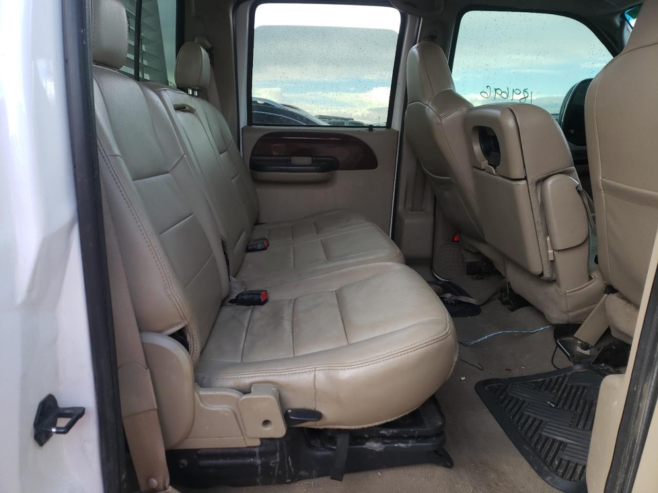 Photo 6 from auction – 2007 FORD F250 SUPER with VIN 1FTSW21P97EB07706