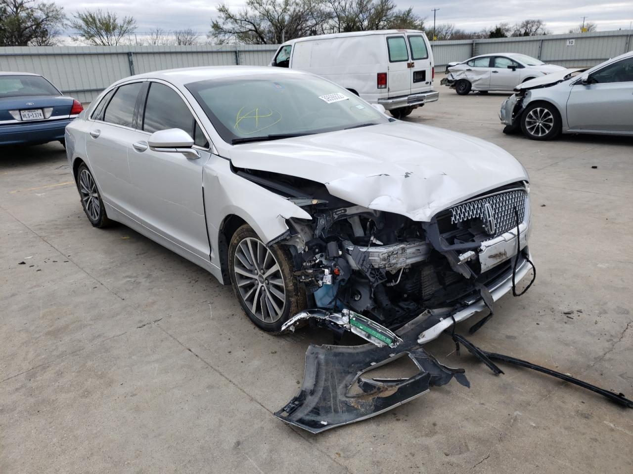 Photo 9 from auction – 2017 LINCOLN MKZ PREMIE with VIN 3LN6L5A96HR648476