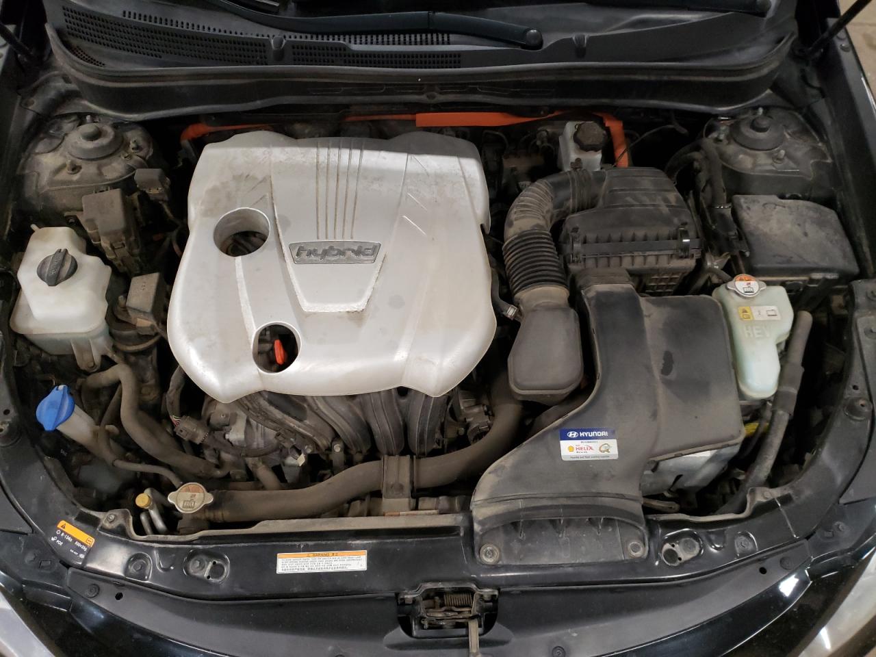 Photo 7 from auction – 2015 HYUNDAI SONATA HYB with VIN KMHEC4A41FA121737