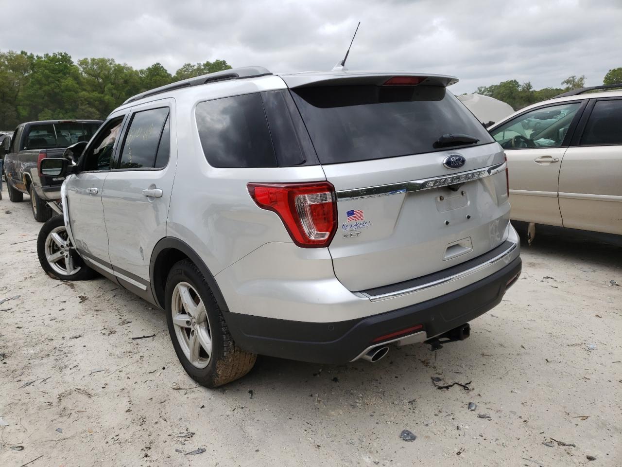 Photo 3 from auction – 2018 FORD EXPLORER X with VIN 1FM5K7D81JGB15672