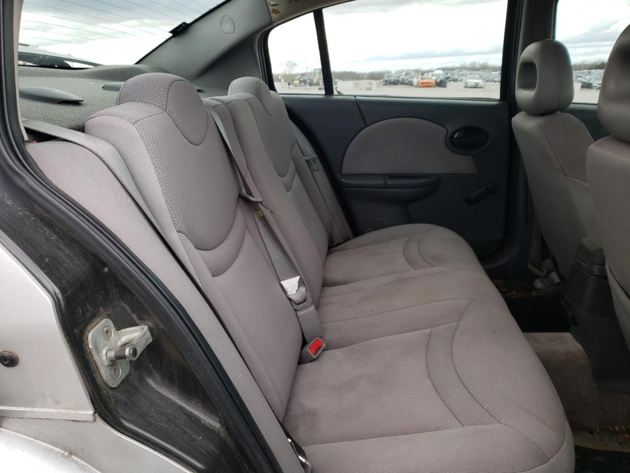 Photo 6 from auction – 2004 SATURN ION LEVEL with VIN 1G8AJ52F44Z193569