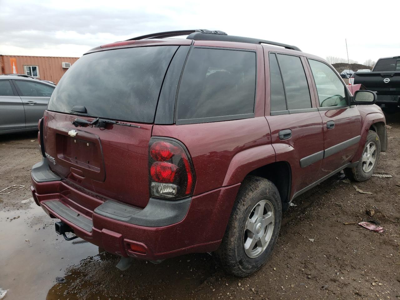 Photo 4 from auction – 2005 CHEVROLET TRAILBLAZE with VIN 1GNDT13S252101703