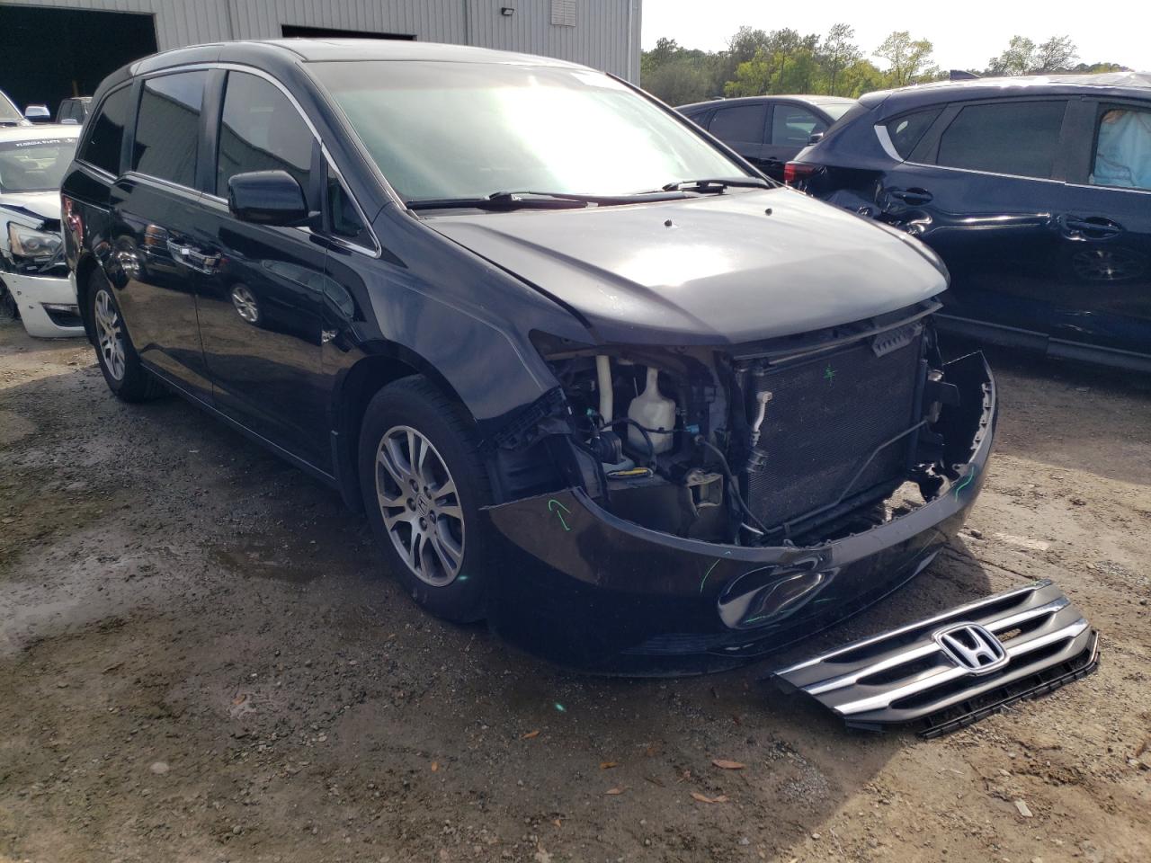 HONDA ODYSSEY EX 2011 with VIN 5FNRL5H66BB091770 - Photo from auction