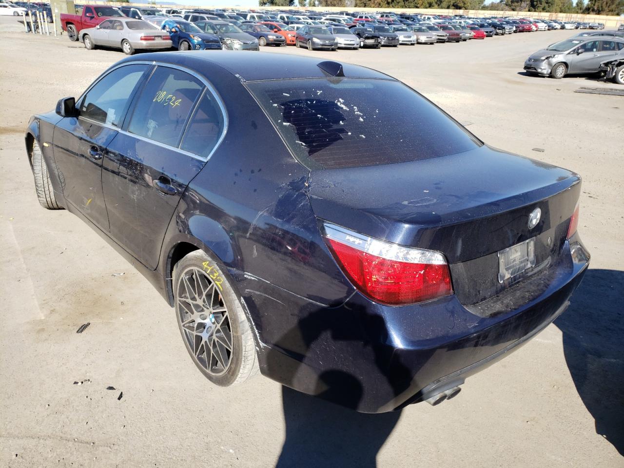 Photo 3 from auction – 2006 BMW 525 I with VIN WBANE53546CK85527