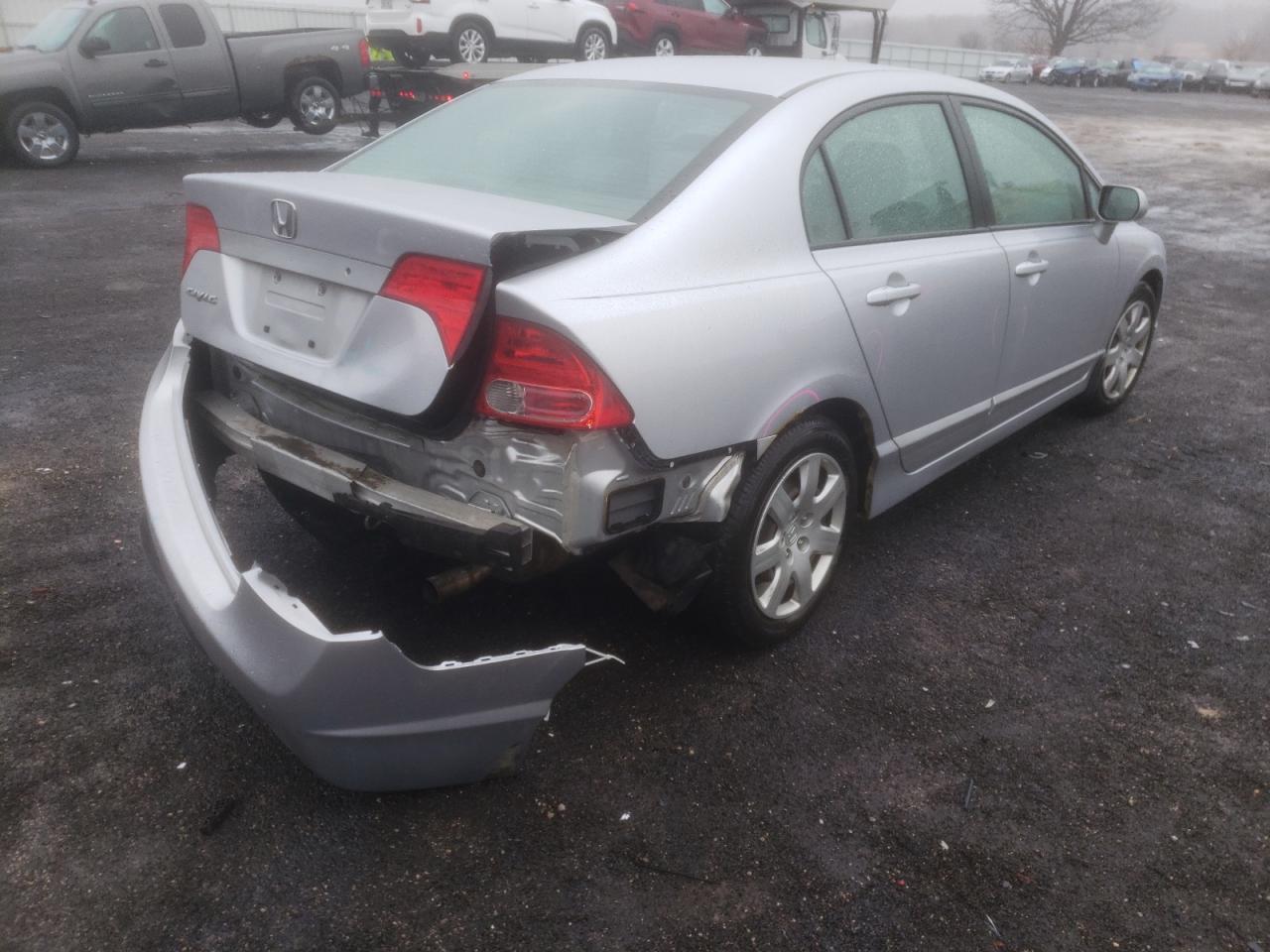 Photo 4 from auction – 2008 HONDA CIVIC LX with VIN 2HGFA16588H356463