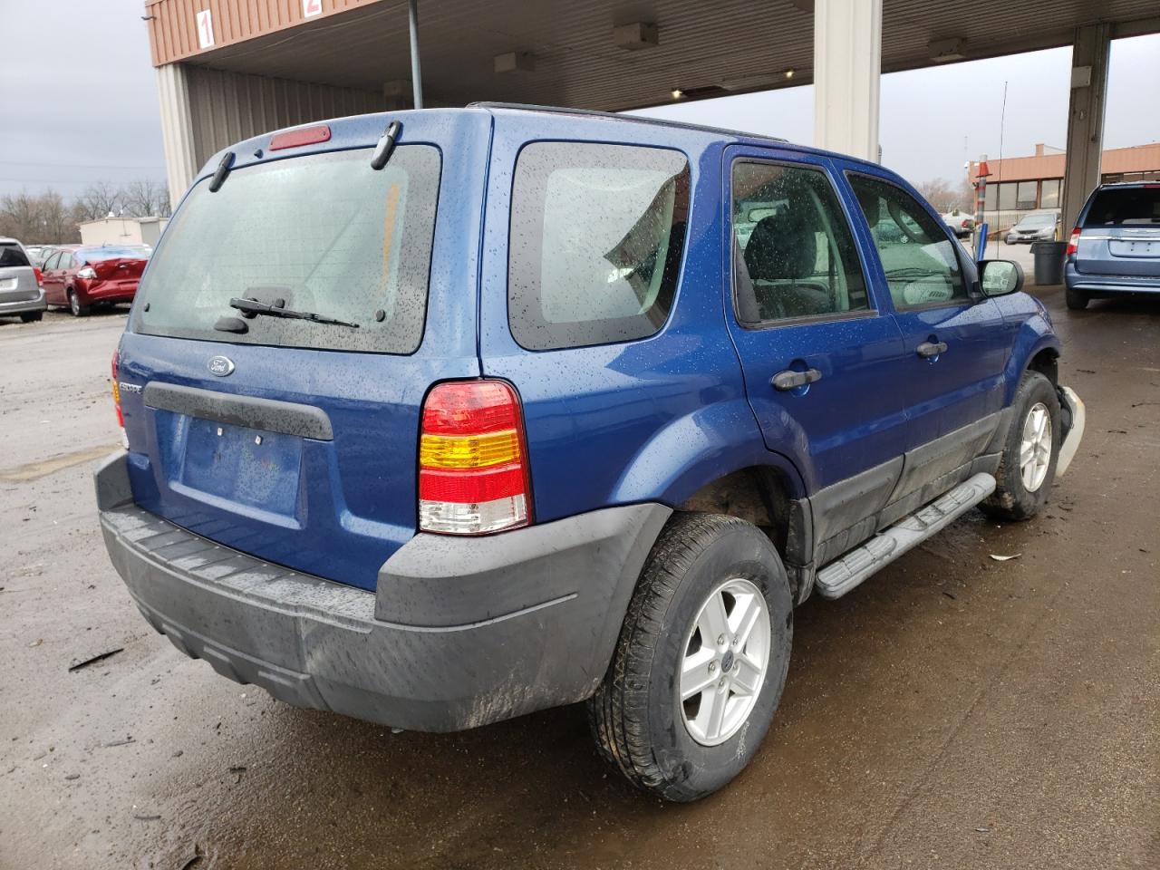 Photo 4 from auction – 2007 FORD ESCAPE XLS with VIN 1FMYU92Z07KB43869
