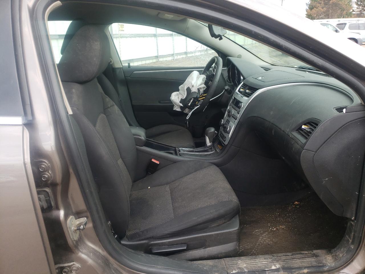 Photo 5 from auction – 2011 CHEVROLET MALIBU 1LT with VIN 1G1ZC5E16BF266306