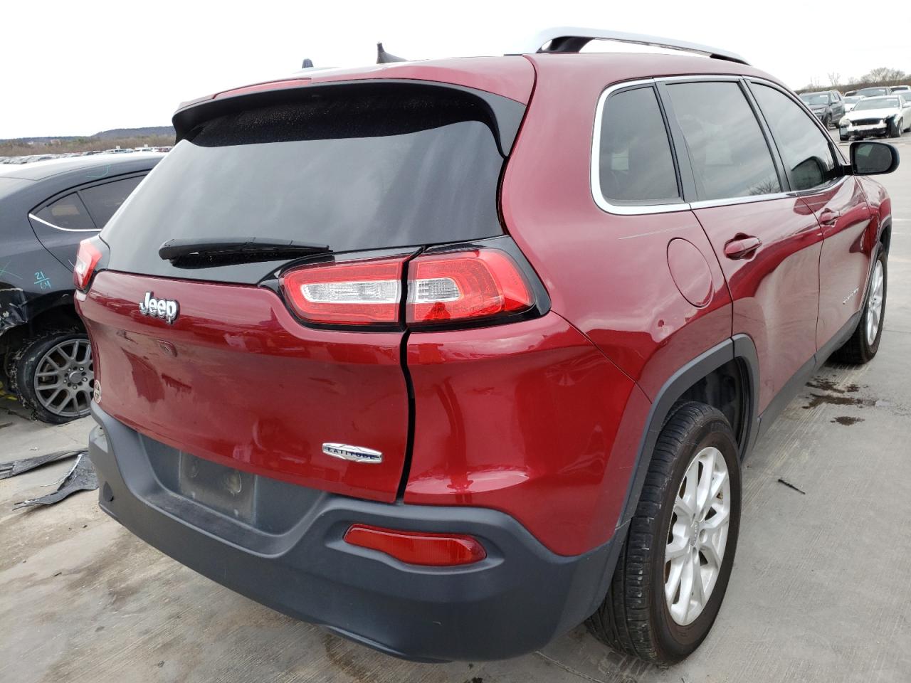 Photo 4 from auction – 2016 JEEP CHEROKEE L with VIN 1C4PJLCB4GW291944