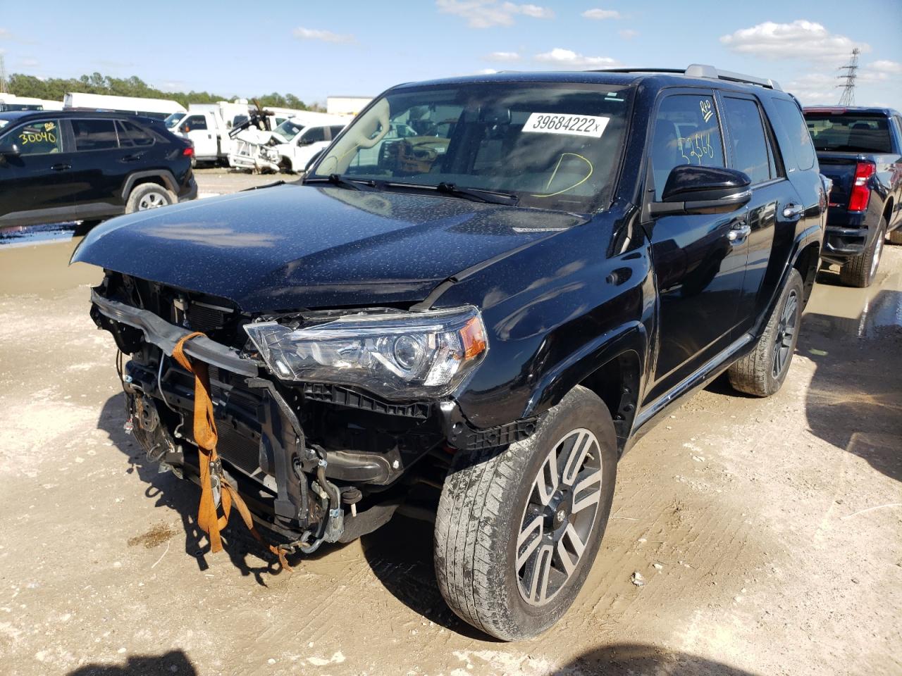 Photo 2 from auction – 2019 TOYOTA 4RUNNER SR with VIN JTEBU5JR5K5622571