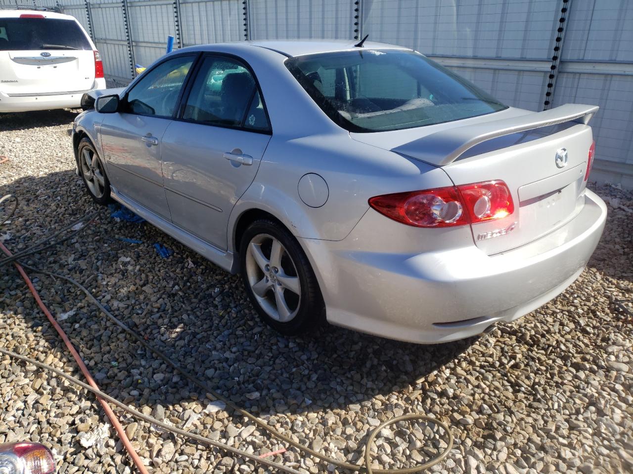 Photo 3 from auction – 2004 MAZDA 6 S with VIN 1YVFP80D145N70258