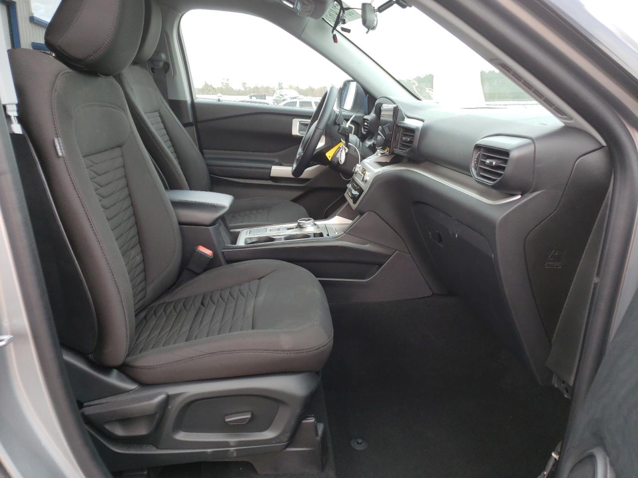 Photo 5 from auction – 2020 FORD EXPLORER X with VIN 1FMSK7DH0LGD03184
