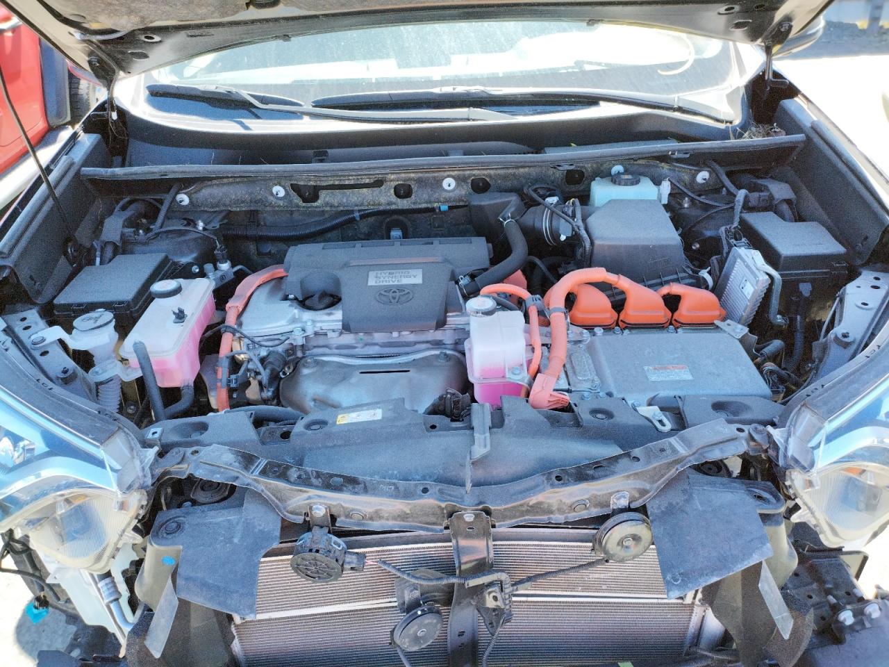 Photo 7 from auction – 2018 TOYOTA RAV4 HV LI with VIN JTMDJREV2JD210228