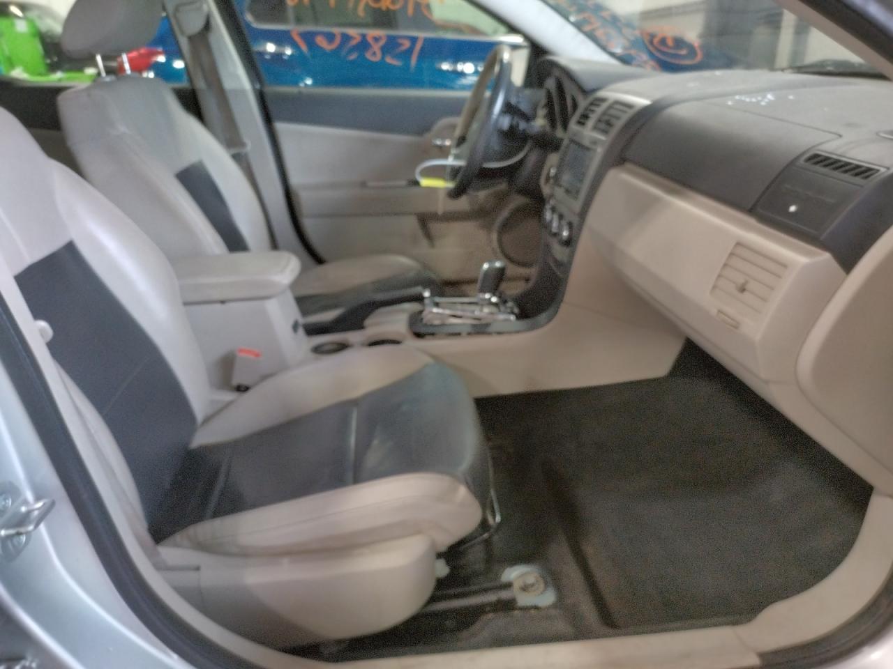 Photo 5 from auction – 2008 DODGE AVENGER R/ with VIN 1B3LC76MX8N163231