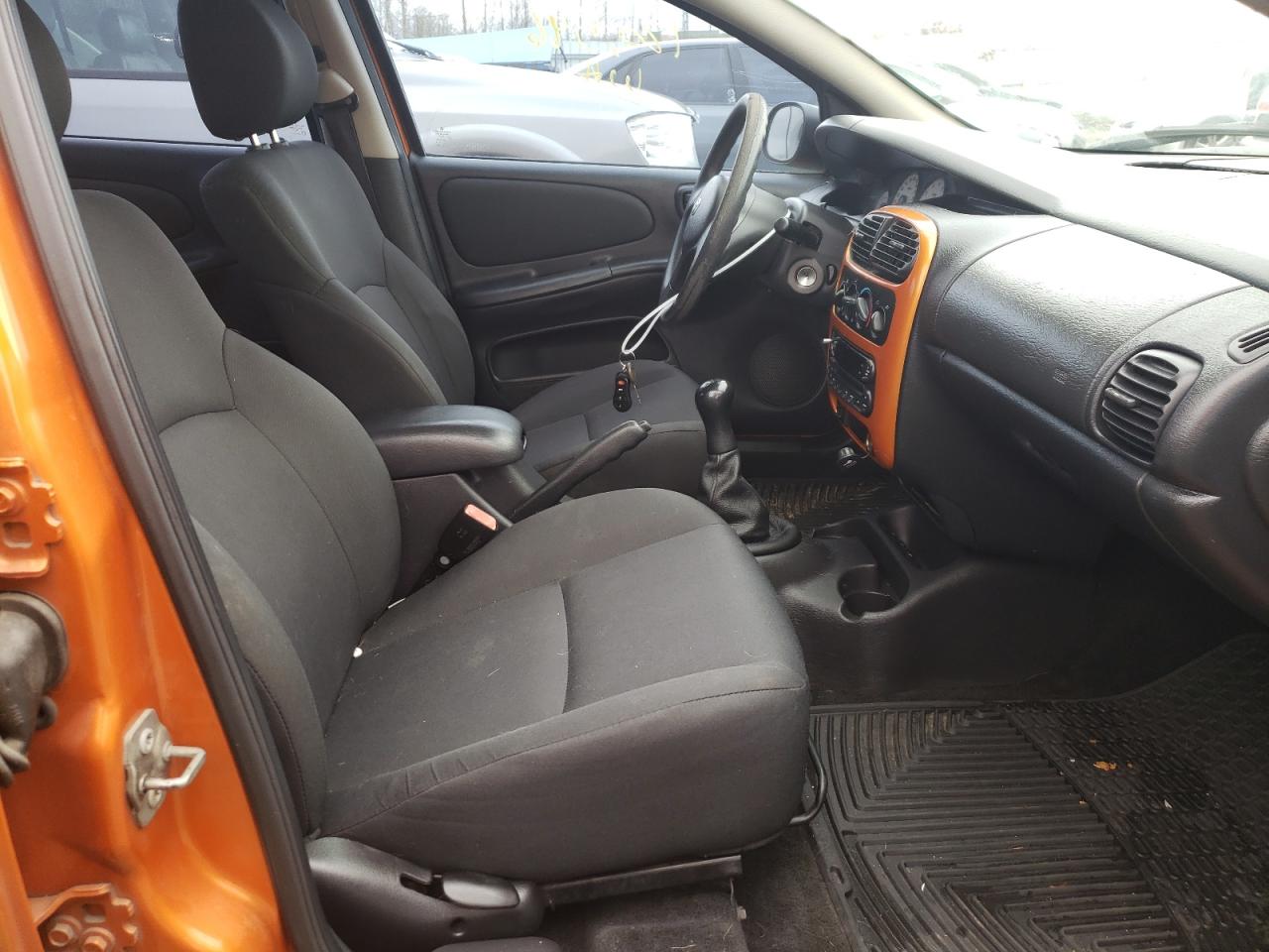 Photo 5 from auction – 2005 DODGE NEON SXT with VIN 1B3ES56C25D196362