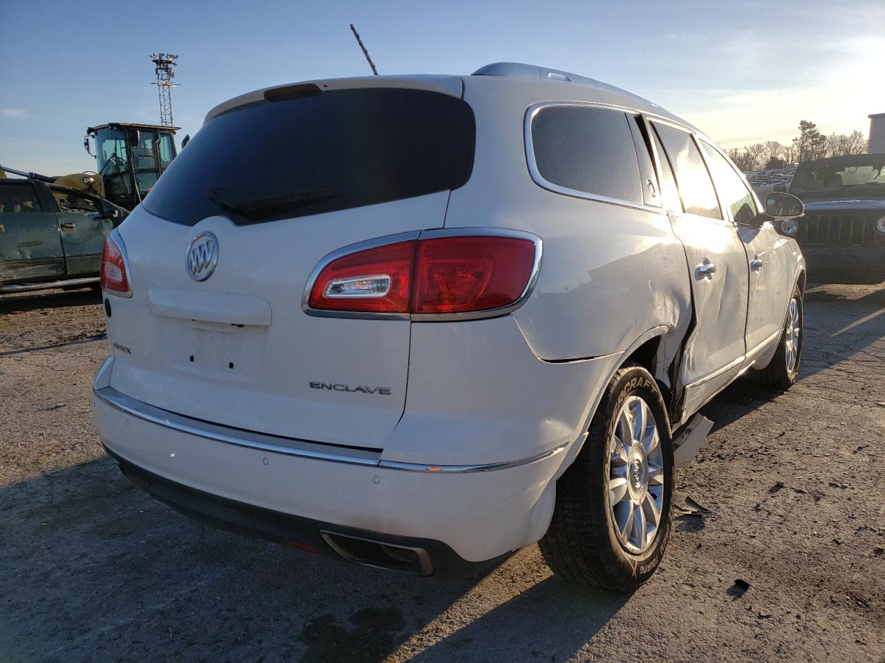 Photo 4 from auction – 2014 BUICK ENCLAVE with VIN 5GAKRBKD2EJ323320