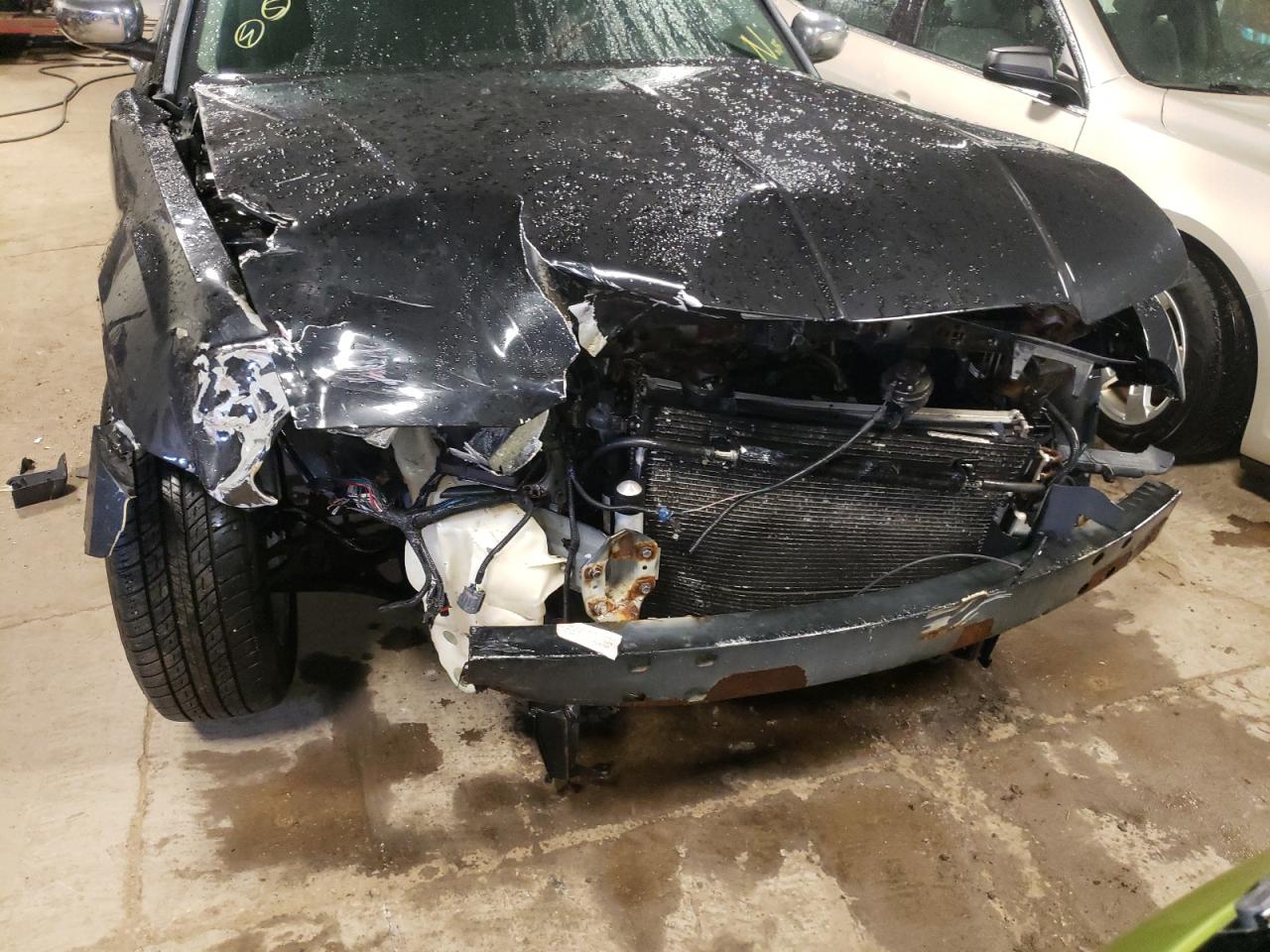Photo 9 from auction – 2005 CHRYSLER 300C with VIN 2C3AK63H75H622864