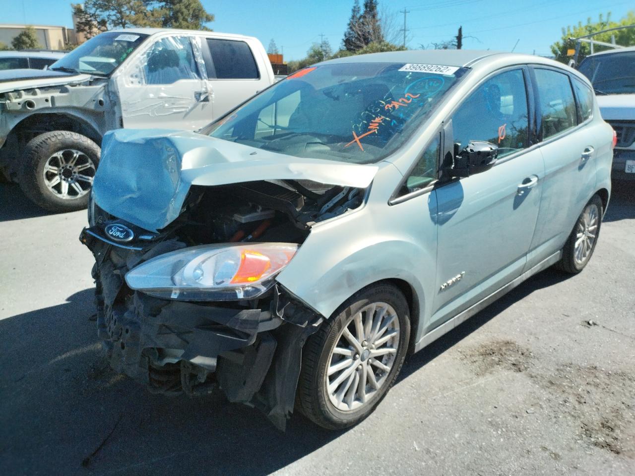 Photo 2 from auction – 2013 FORD C-MAX SE with VIN 1FADP5AU0DL527042