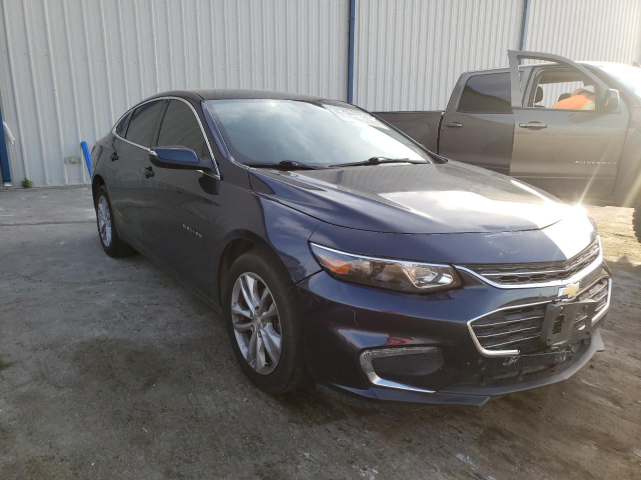 Photo 1 from auction – 2016 CHEVROLET MALIBU LT with VIN 1G1ZE5ST7GF196936