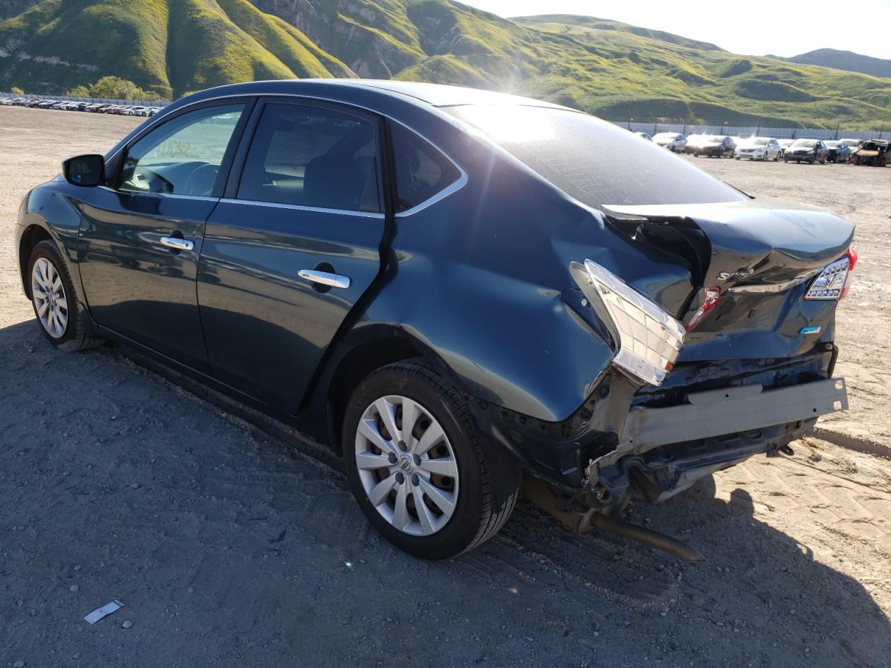 Photo 3 from auction – 2014 NISSAN SENTRA S with VIN 3N1AB7AP1EY322813