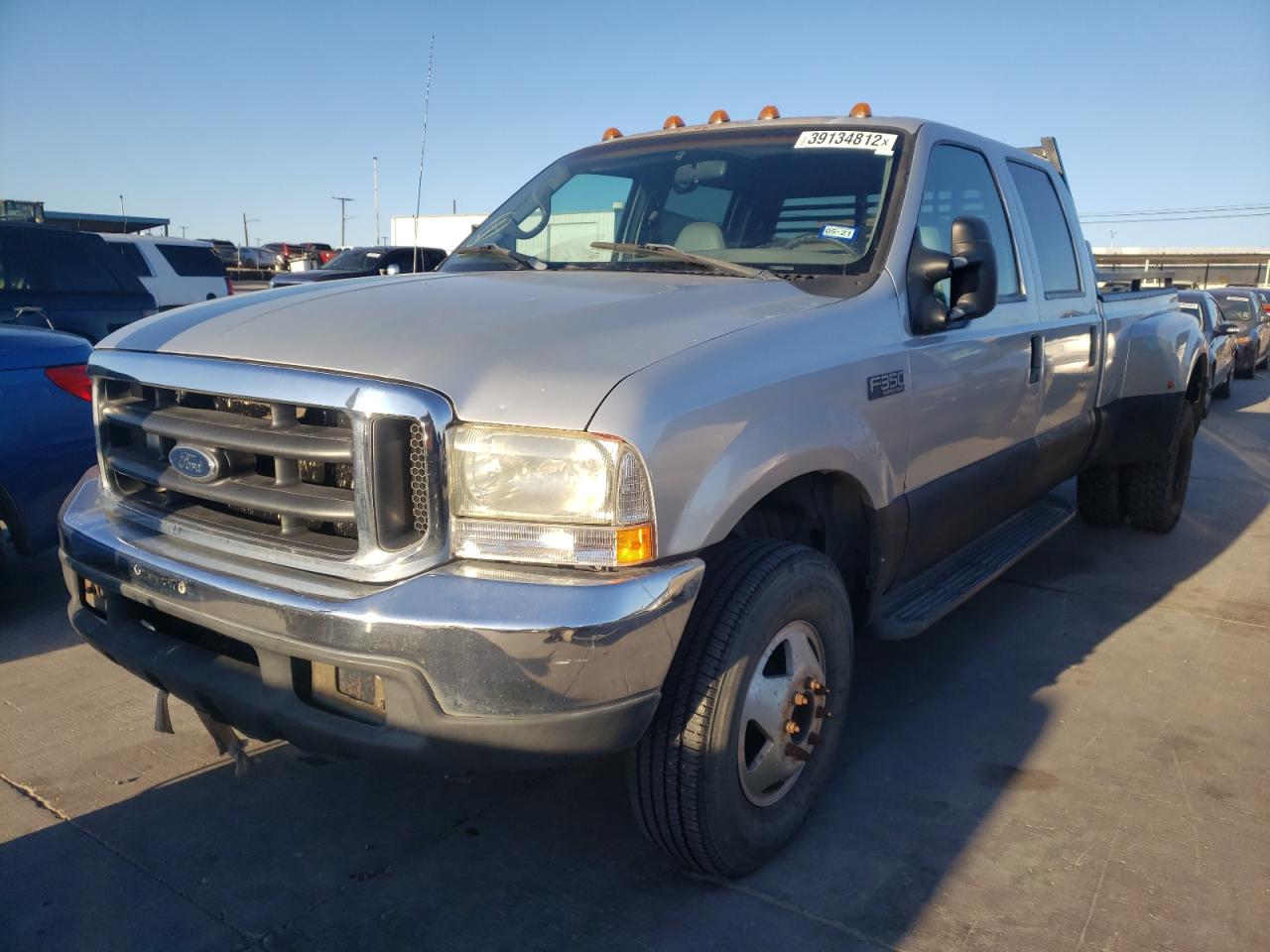 Photo 2 from auction – 2000 FORD F350 SUPER with VIN 1FTWW33FXYED56609