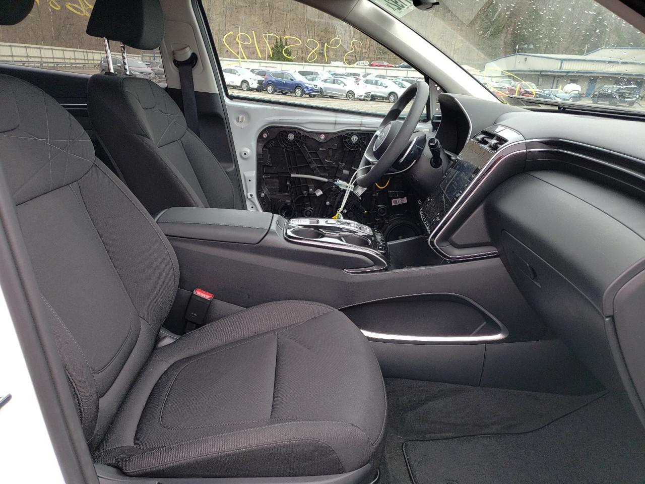 Photo 5 from auction – 2022 HYUNDAI TUCSON BLU with VIN KM8JBCA12NU025355