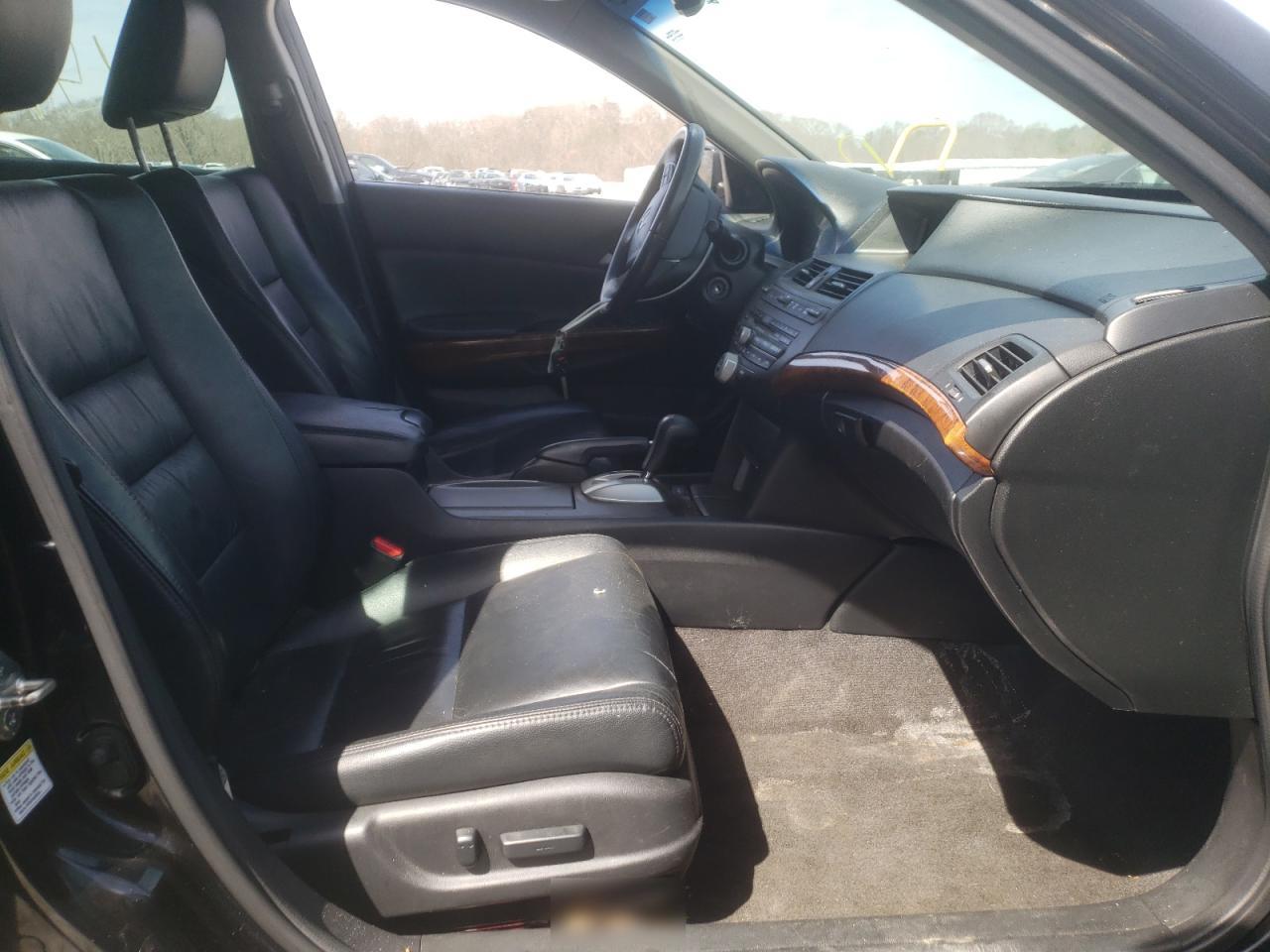 Photo 5 from auction – 2011 HONDA ACCORD EXL with VIN 1HGCP2F87BA116764