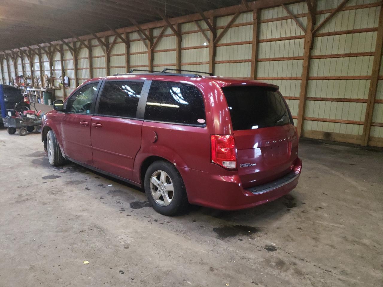 Photo 3 from auction – 2011 DODGE GRAND CARA with VIN 2D4RN4DGXBR726094
