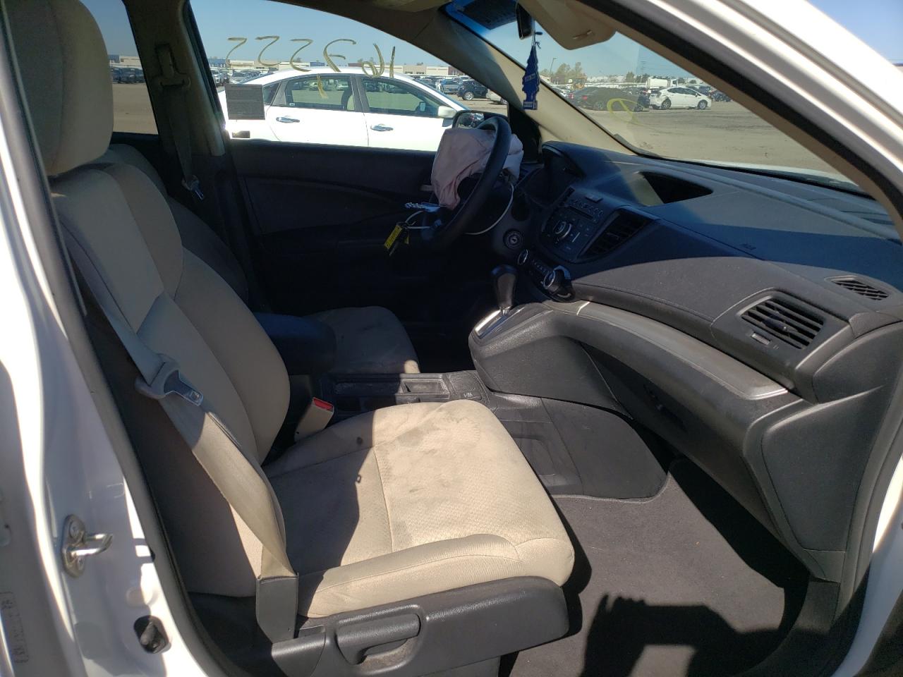 Photo 5 from auction – 2016 HONDA CR-V SE with VIN 5J6RM3H46GL012905