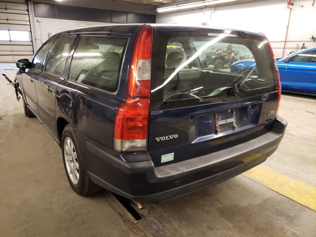 Photo 3 from auction – 2003 VOLVO V70 with VIN YV1SW61T632305296