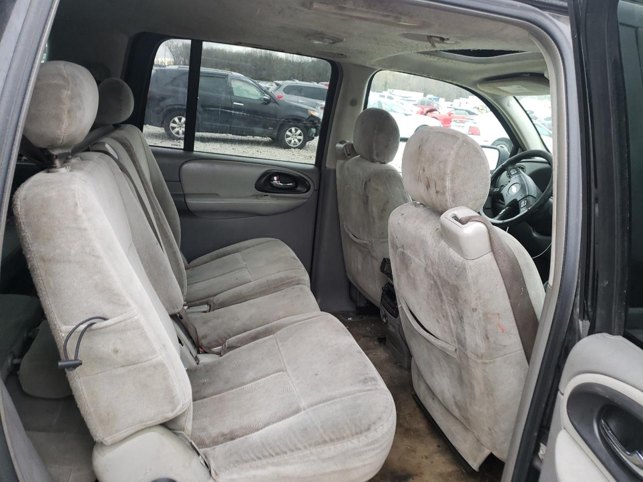 Photo 6 from auction – 2006 CHEVROLET TRAILBLAZE with VIN 1GNES16S666107694