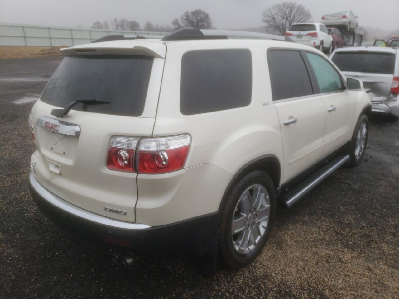 Photo 4 from auction – 2011 GMC ACADIA SLT with VIN 1GKKVRED3BJ123013