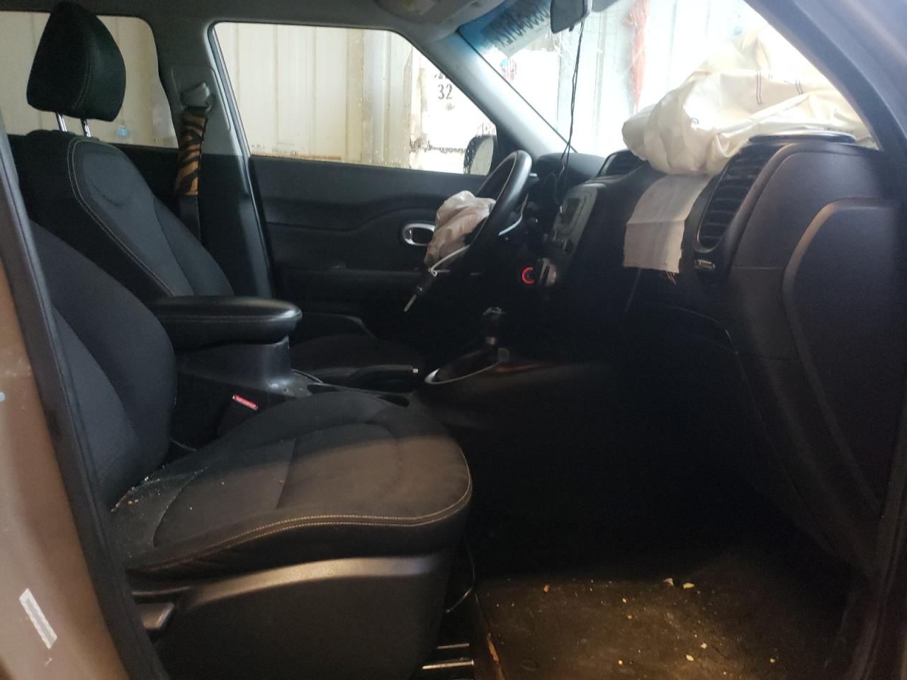 Фото 5 с аукциона – 2014 KIA SOUL + с VIN KNDJP3A53E7029132