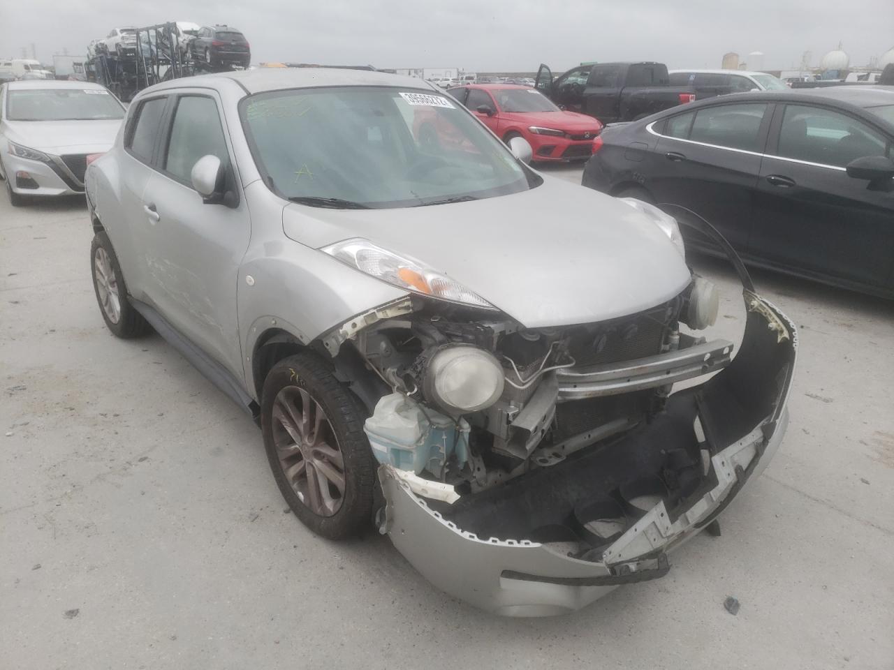 NISSAN JUKE S 2011 with VIN JN8AF5MR1BT004556 - Photo from auction