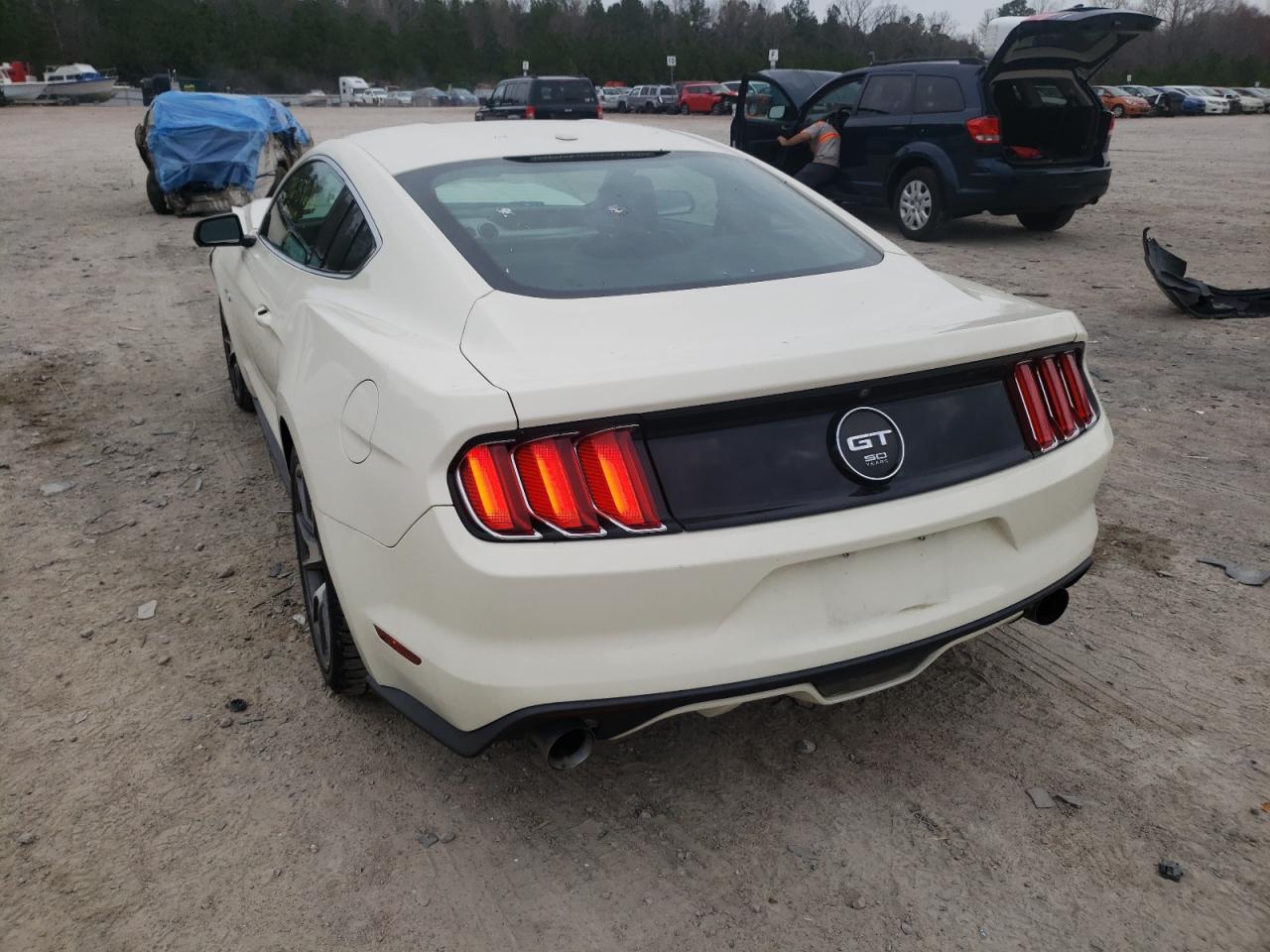 Photo 3 from auction – 2015 FORD MUSTANG 50 with VIN 1FA6P8RF5F5500488