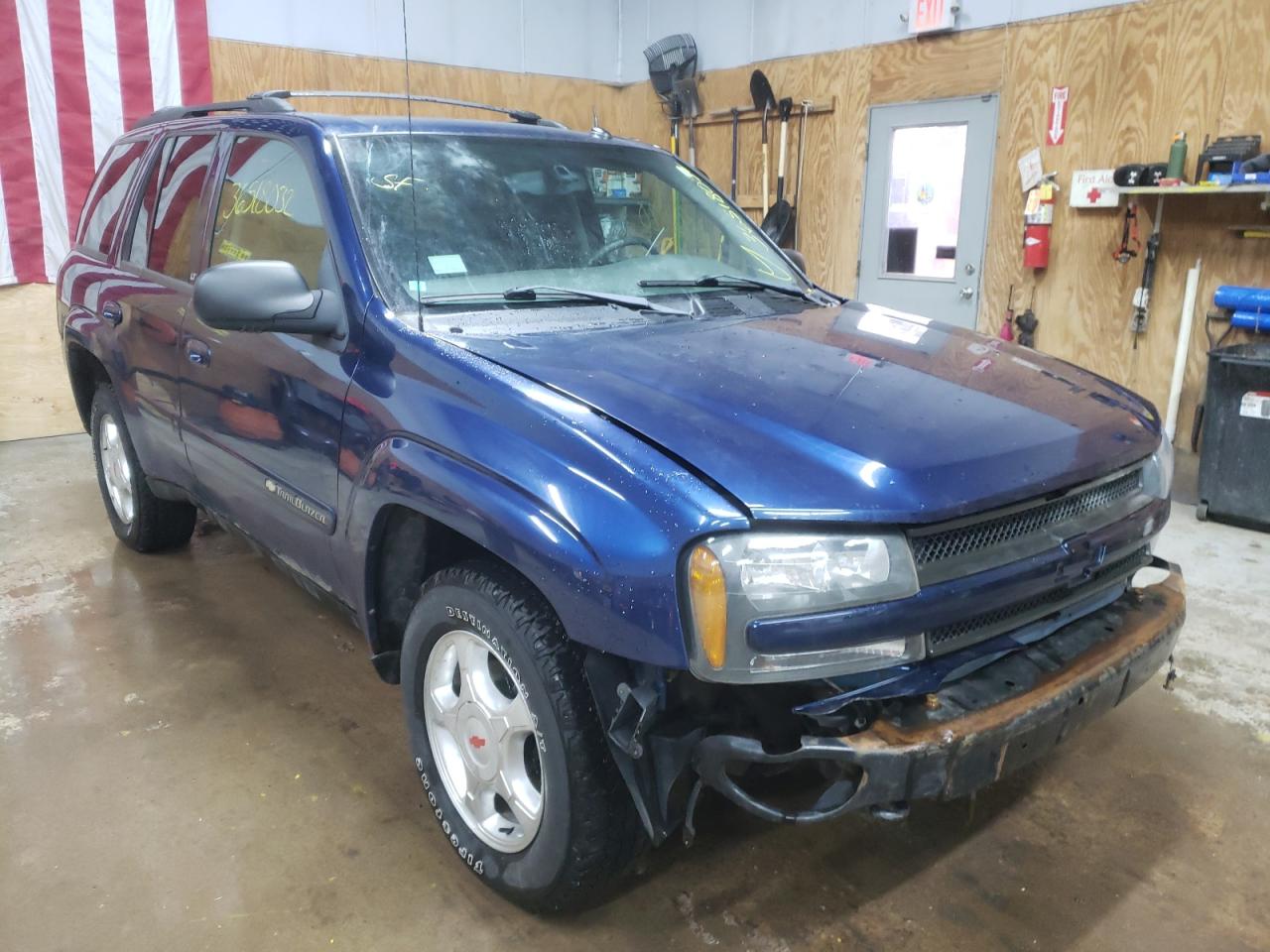 CHEVROLET TRAILBLAZE 2004 with VIN 1GNDT13S842399432 - Photo from auction