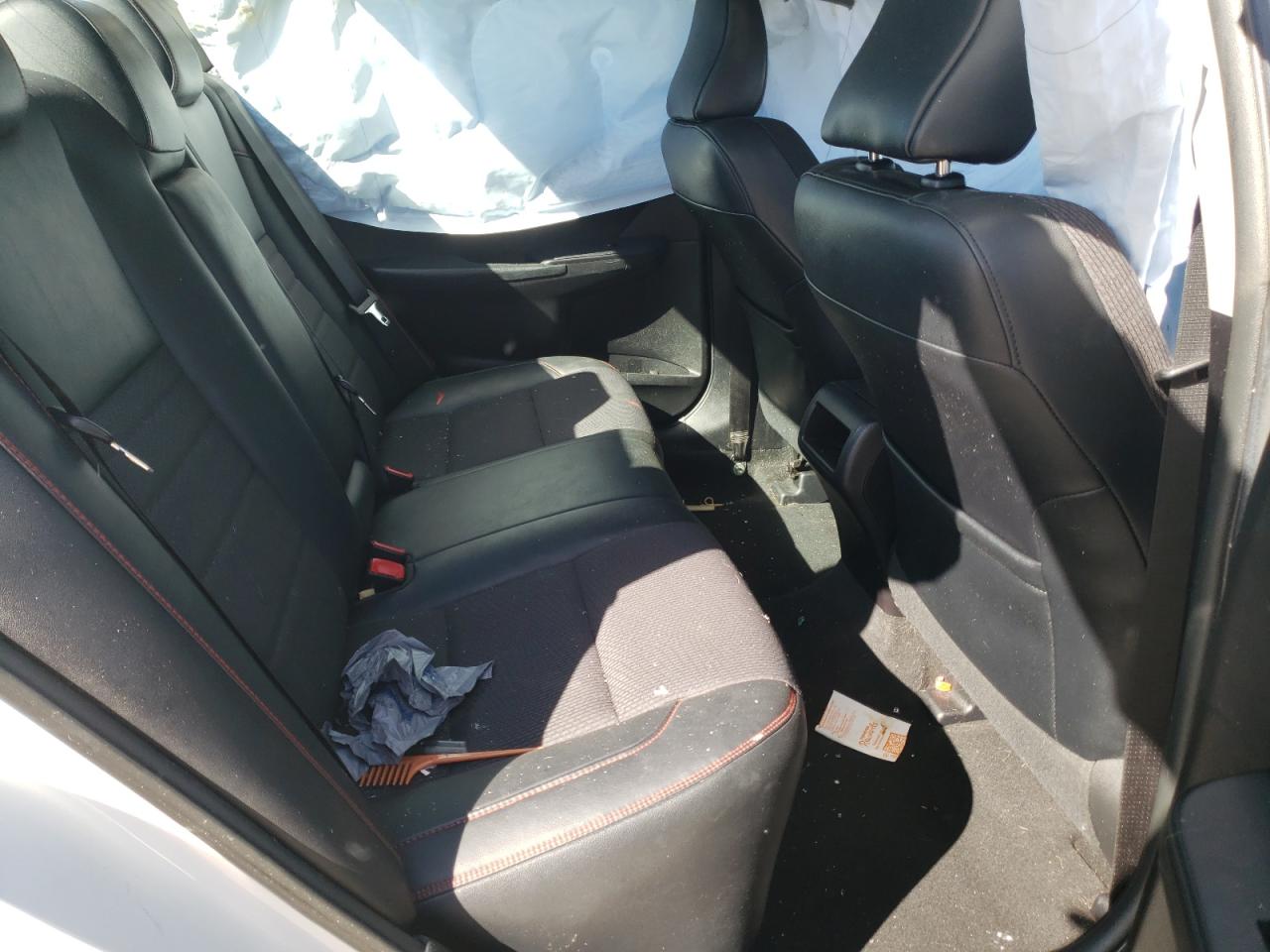 Photo 6 from auction – 2016 TOYOTA CAMRY with VIN 4T1BF1FK5GU590619