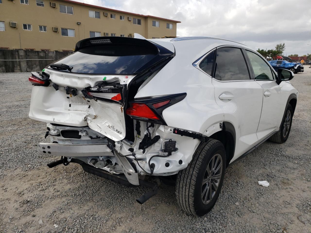 Photo 4 from auction – 2018 LEXUS NX 300 BAS with VIN JTJYARBZ2J2089122