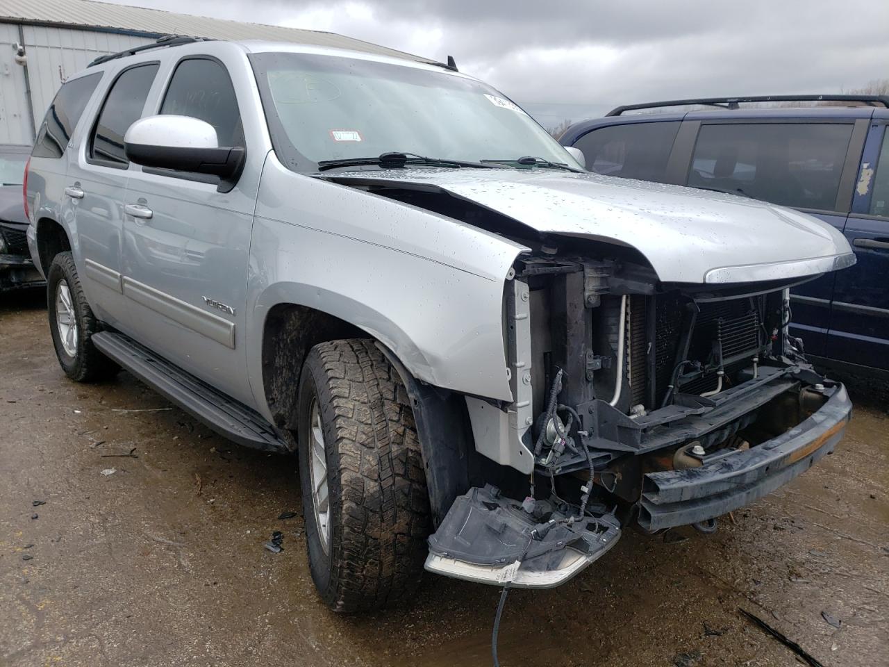 GMC YUKON SLT 2013 with VIN 1GKS1CE08DR117234 - Photo from auction